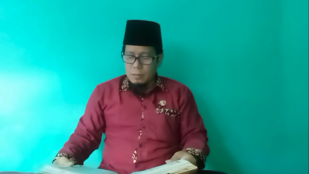 Melakukan Kegiatan Literasi Al-Qur’an Bersama Ustadz Bachrudin, S.Pd.I